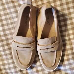 Vionic Tan Suede Uptown Old Money Penny Loafer Size 8